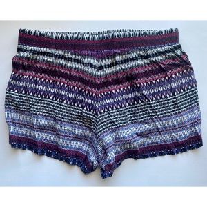 Flowy Shorts Purple / Black / White